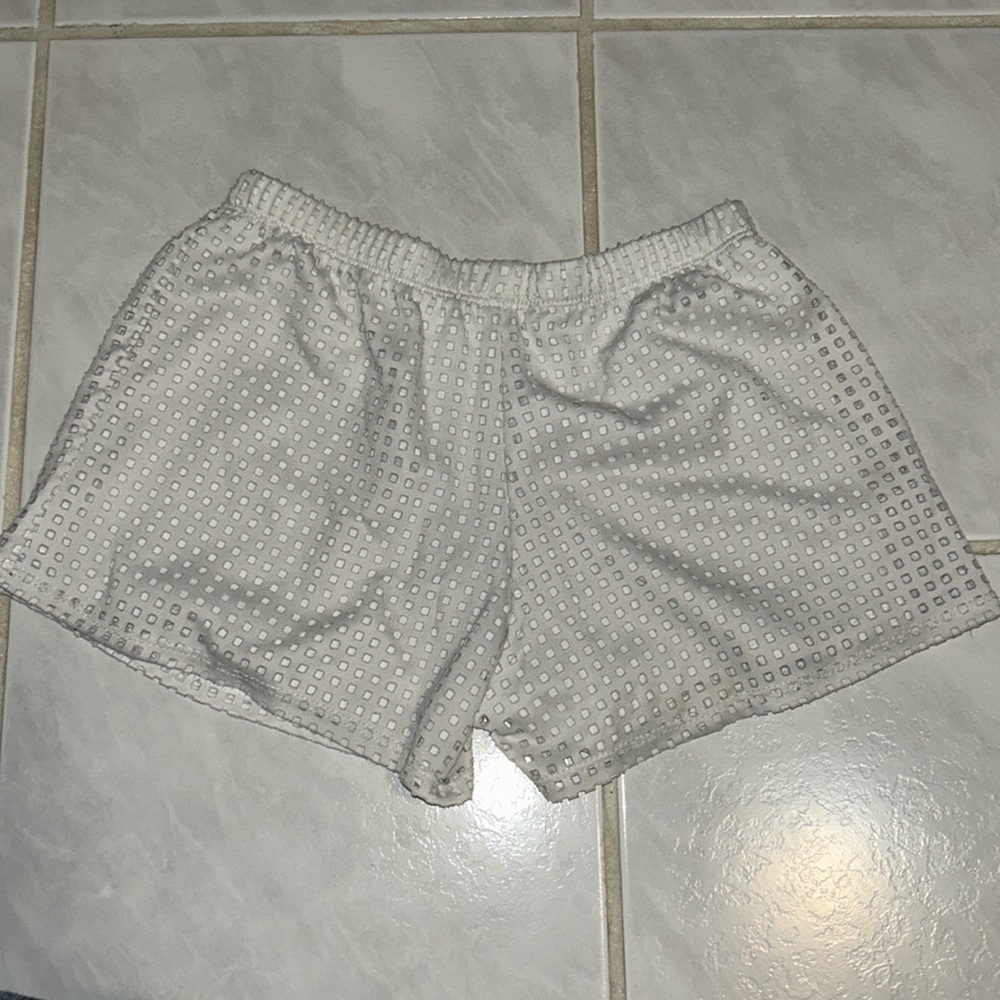 Double lined shorts - Picture 3 of 4